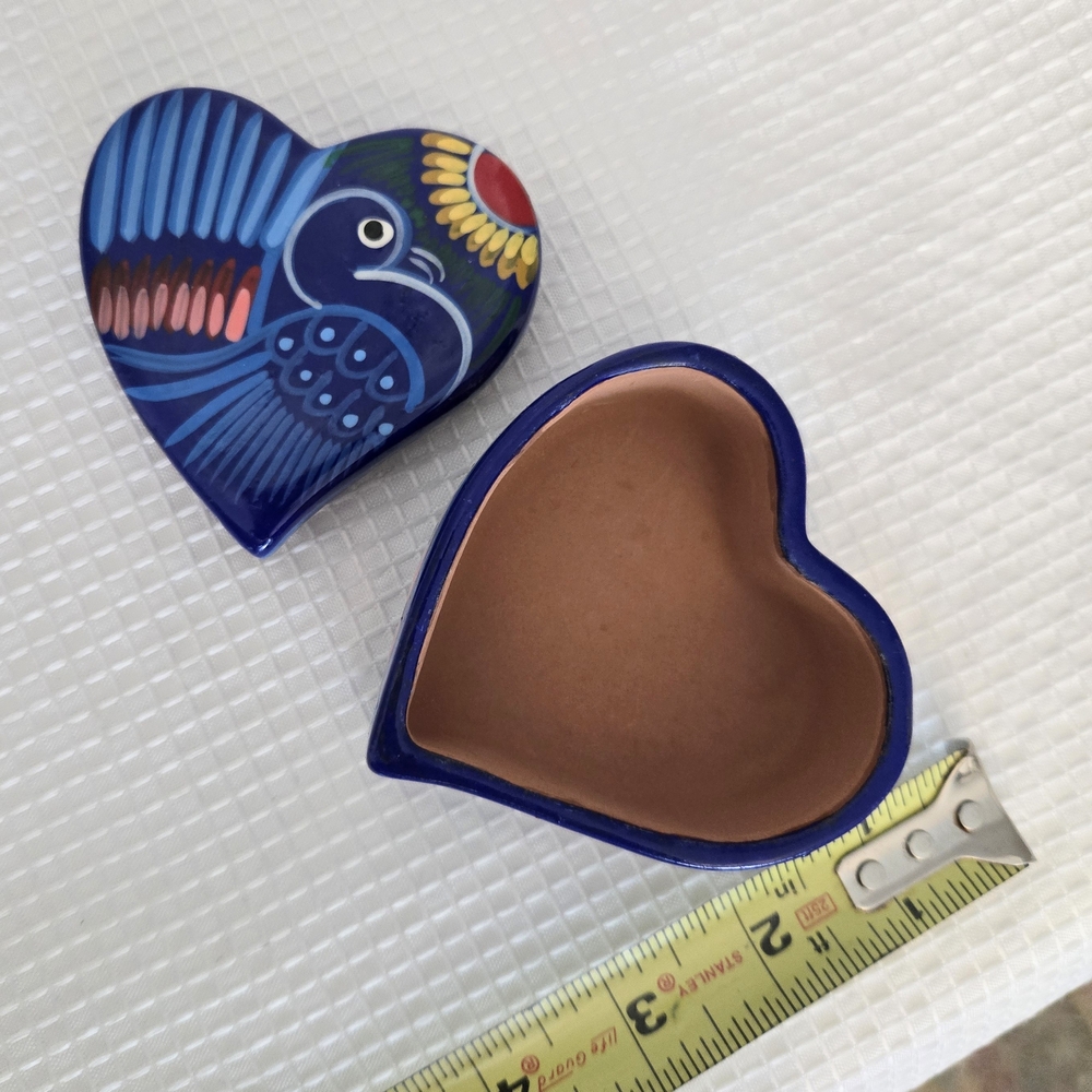 Talavera Trinket Box Blue Bird Heart Mexican Pottery Redware Vanity - Picture 7 of 8